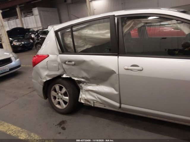 Nissan Versa 1.8sl Image 10