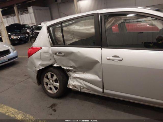 Nissan Versa 1.8sl Image 10