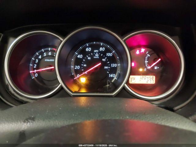 Nissan Versa 1.8sl Image 12