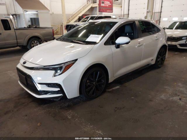 Toyota Corolla Hybrid Se Image 4