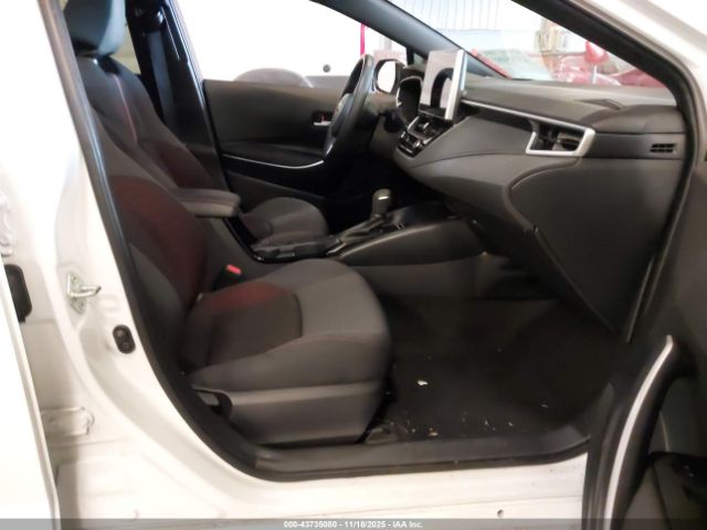 Toyota Corolla Hybrid Se Image 6