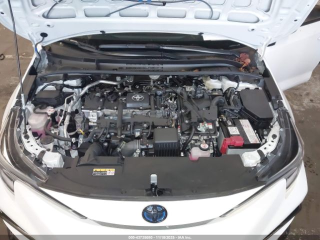 Toyota Corolla Hybrid Se Image 16