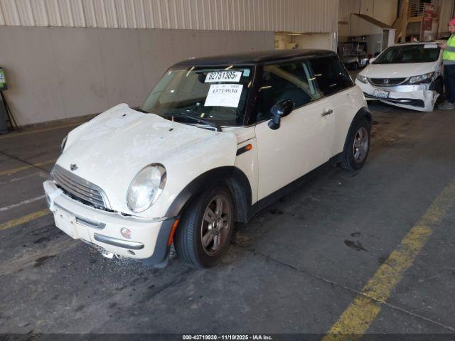 MINI Cooper Image 11