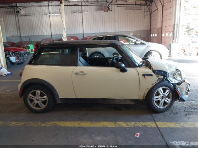 MINI Cooper Image 12