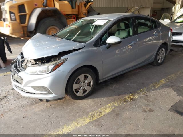 Chevrolet Cruze Ls Auto Image 12