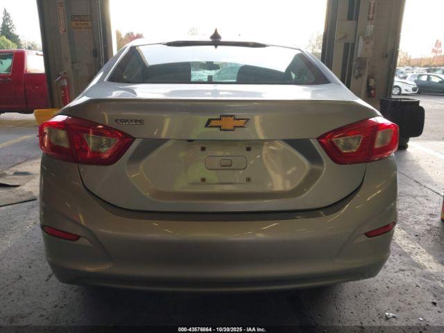 Chevrolet Cruze Ls Auto Image 13