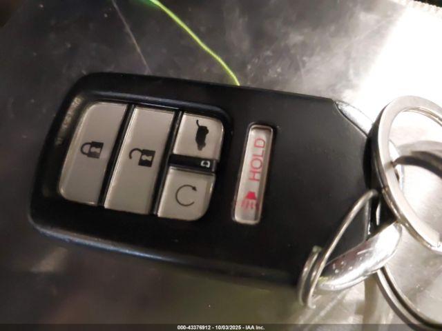 Honda Pilot Touring Image 9