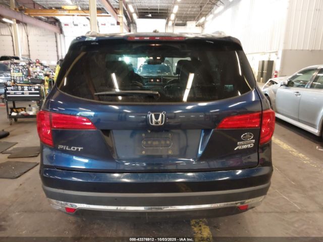 Honda Pilot Touring Image 14