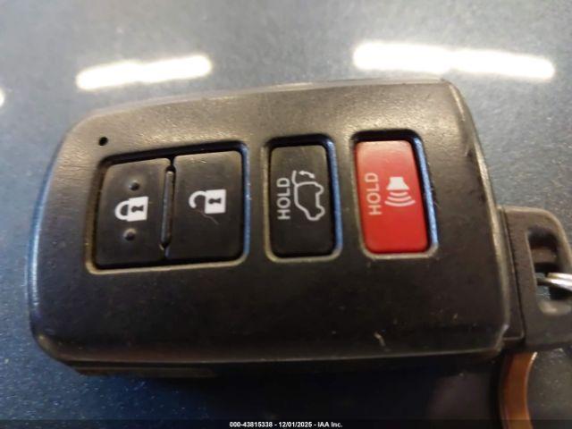 Toyota Highlander Xle Image 13