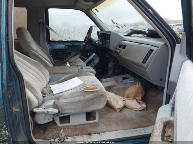 Chevrolet Blazer K1500 Image 5