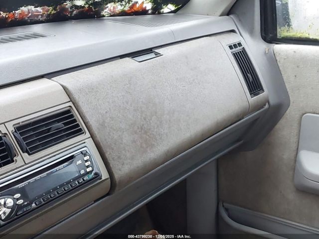 Chevrolet Blazer K1500 Image 16