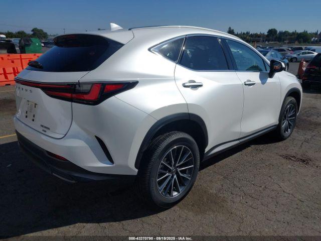 Lexus NX Image 5