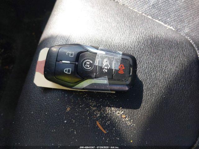 Ford Fusion Titanium Image 10