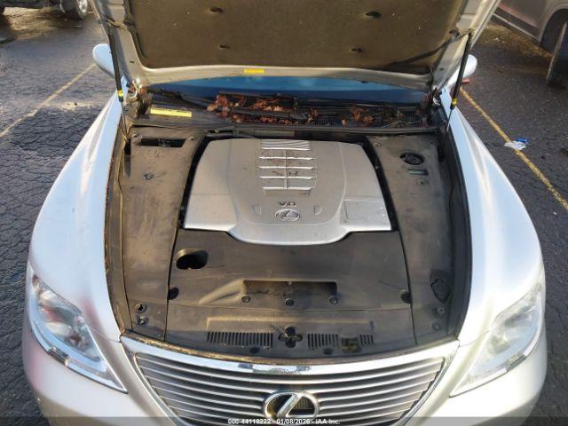 Lexus LS Image 8