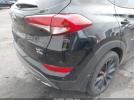 Hyundai TUCSON Night Image 8