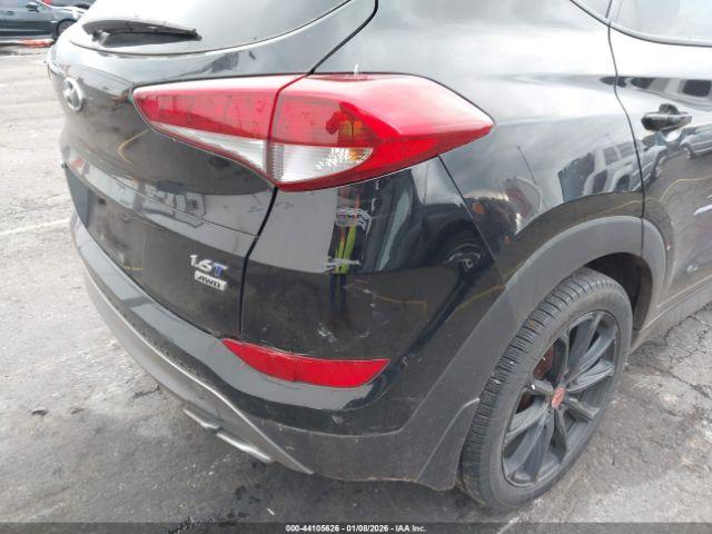 Hyundai TUCSON Night Image 8