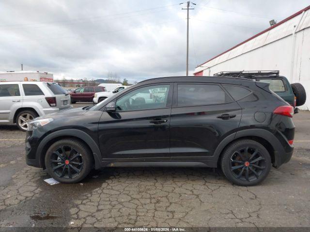 Hyundai TUCSON Night Image 2