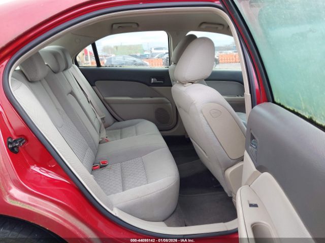 Ford Fusion Se Image 9