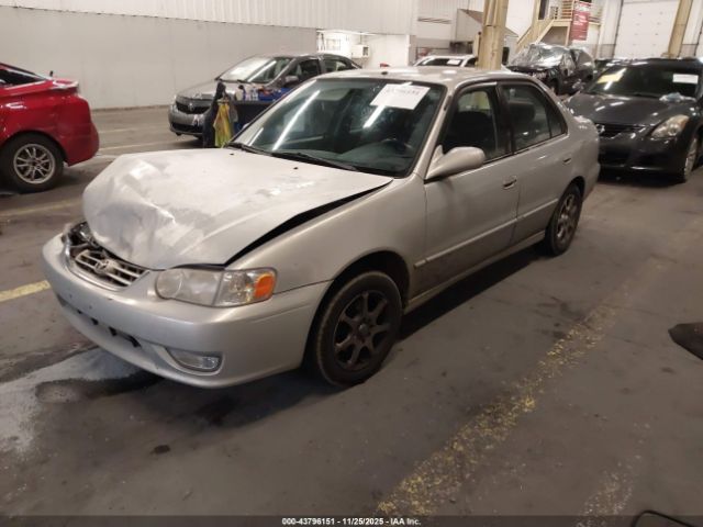 Toyota Corolla S Image 12