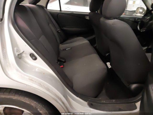 Toyota Corolla S Image 4