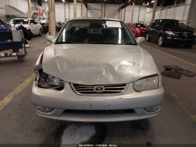 Toyota Corolla S Image 13