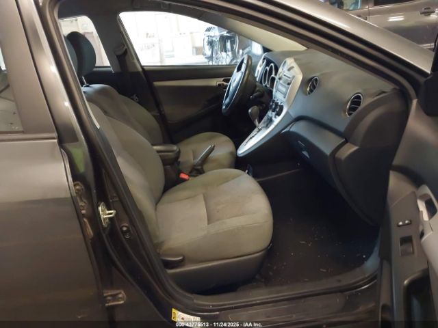 Toyota Matrix Image 3