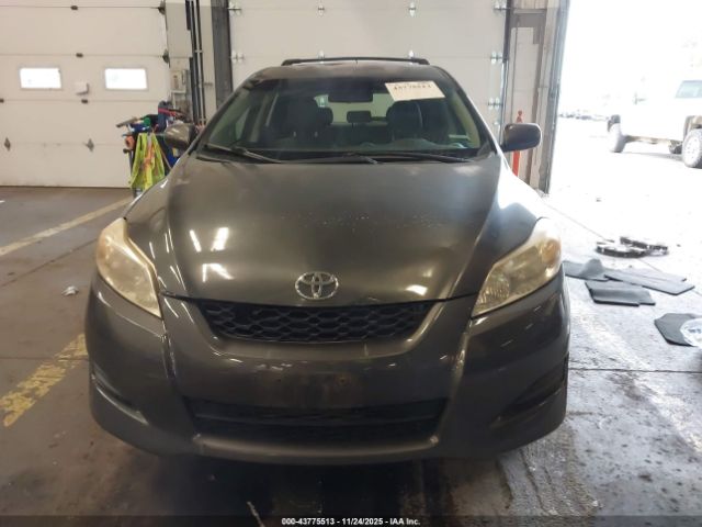 Toyota Matrix Image 7