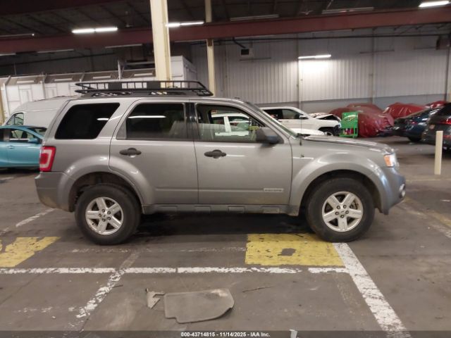 Ford Escape Image 10