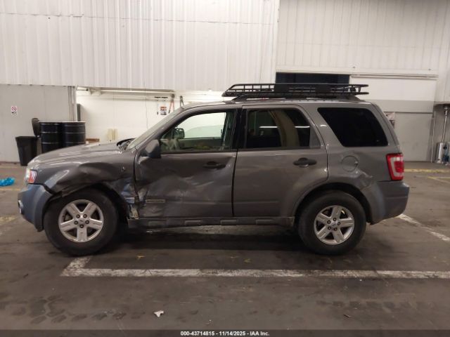 Ford Escape Image 14