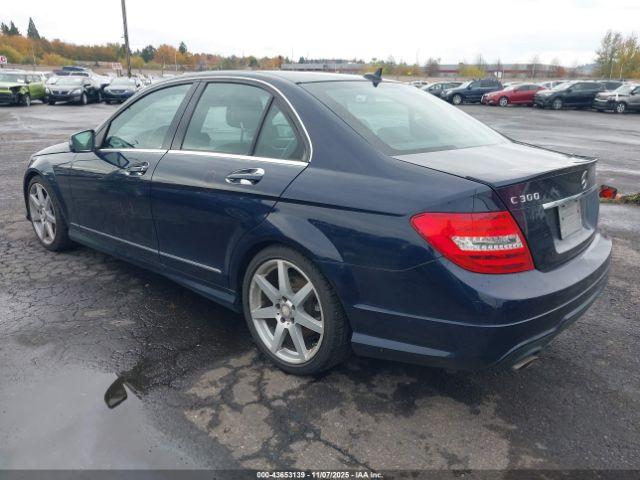 Mercedes-Benz C-Class Sport 4matic Image 6