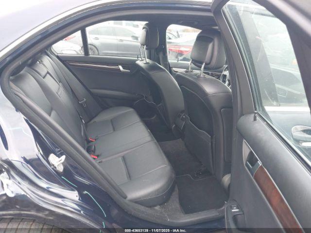 Mercedes-Benz C-Class Sport 4matic Image 14