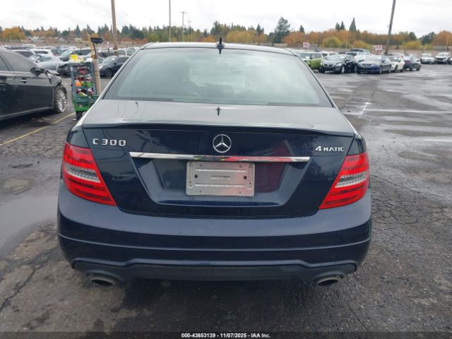 Mercedes-Benz C-Class Sport 4matic Image 2