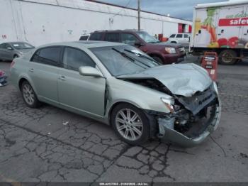  Salvage Toyota Avalon