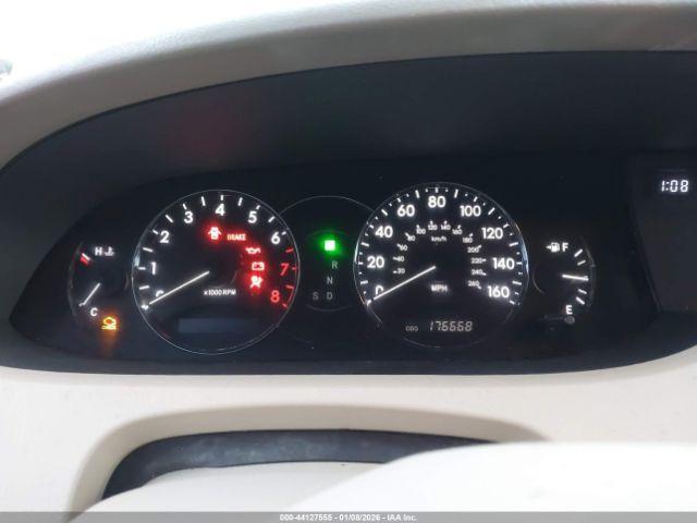 Toyota Avalon Image 5