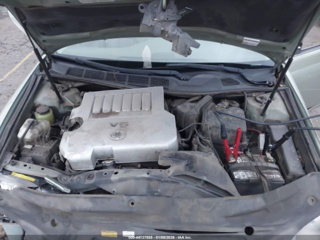 Toyota Avalon Image 8