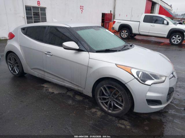  Salvage Hyundai VELOSTER