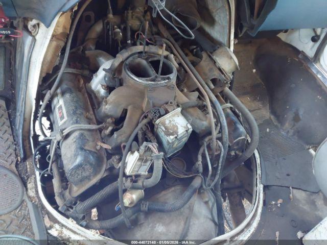 Chevrolet G30 Image 11