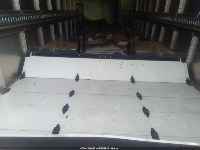 Ford F-59 Commercial Stripped Image 6