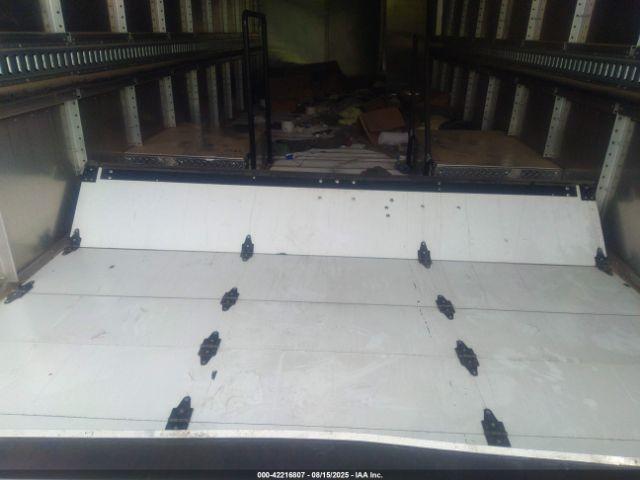 Ford F-59 Commercial Stripped Image 6