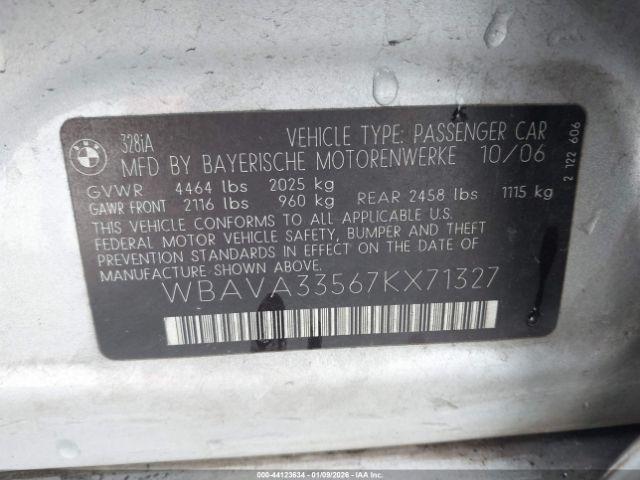 BMW 3 Series Image 10