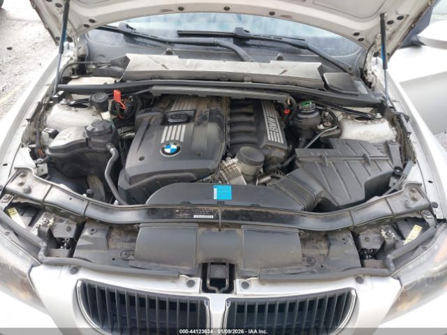 BMW 3 Series Image 6