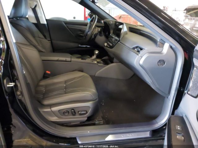 Lexus Es Luxury Image 5